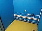 Ванная комната из ОСБ покрашена резиновой краской PromColor цвет Океан